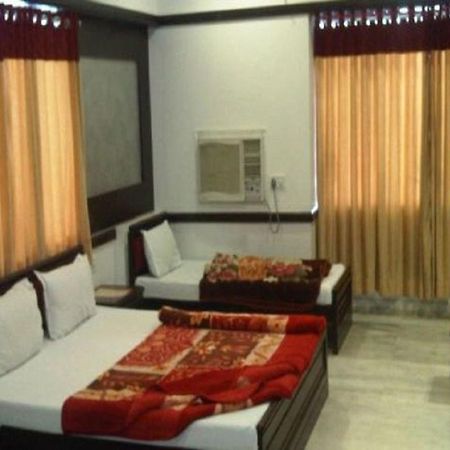 Hotel Ambaji International Ranpur Dış mekan fotoğraf