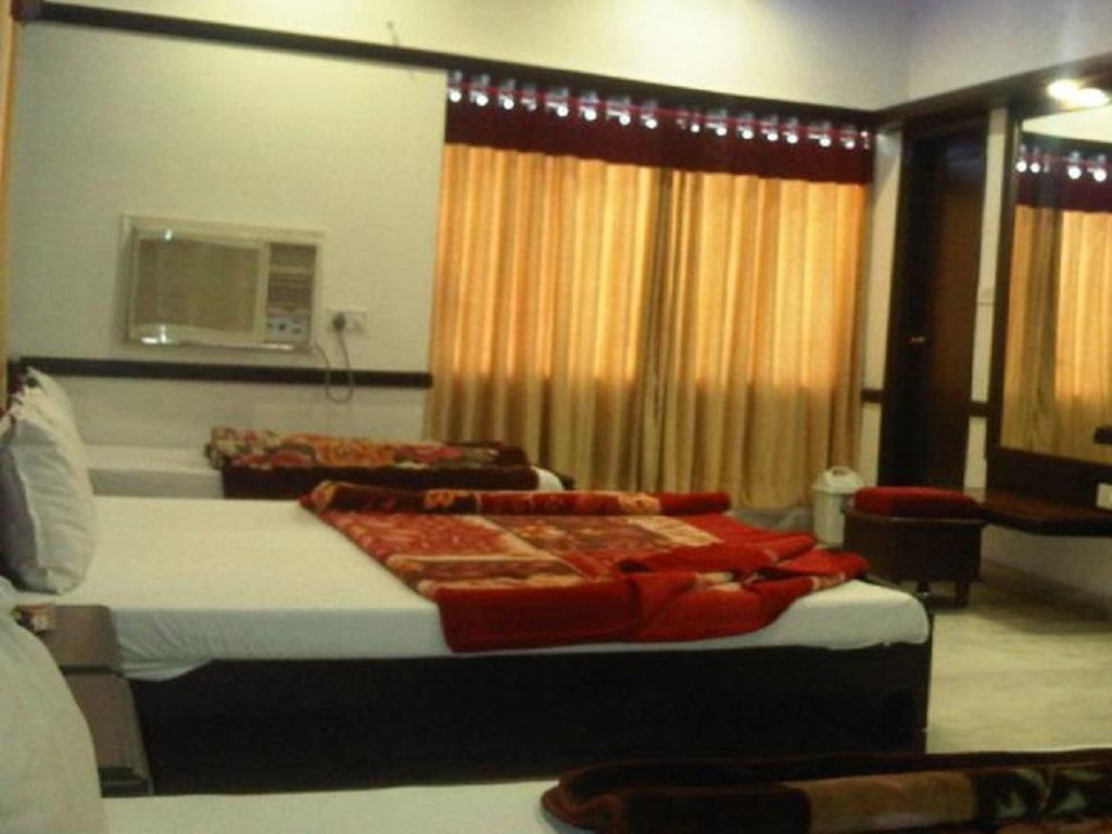 Hotel Ambaji International Ranpur Dış mekan fotoğraf